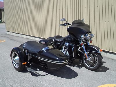 Harley FLH + sidecar TM-301